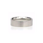 6.5mm wide flat band with a curved comfortable fit.