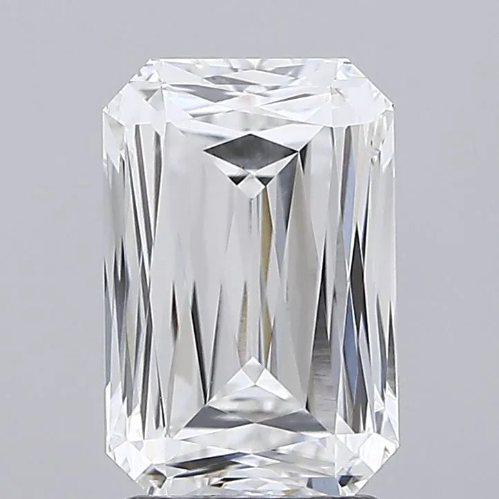 2.81ct Radiant Lab Grown Diamond (Colour E, Clarity VVS1, IGI Certified)