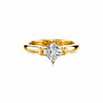 Crafted in 14KT gold, this engagement ring features a princess-cut centre diamond and round brilliant-cut diamond details. 