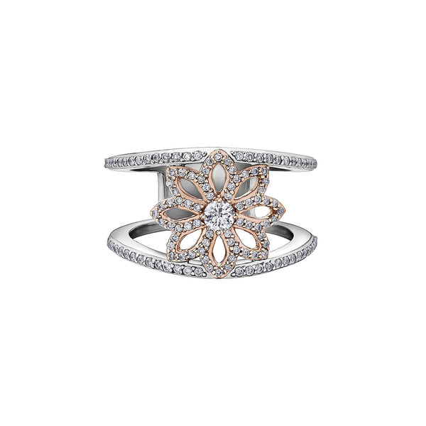Crafted in 14Kt Certified Canadian Gold, this ring features a water lily flower with a round brilliant-cut Canadian centre diamond. 