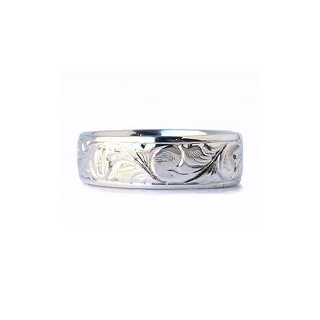 Crafted in 14KT white gold, this 7.5mm men’s ring features stunning paisley hand-engravings all around the band.