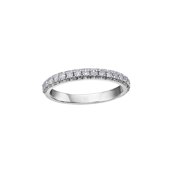 Crafted in 18kt Pure White™, this band is set round brilliant-cut Canadian diamonds. 