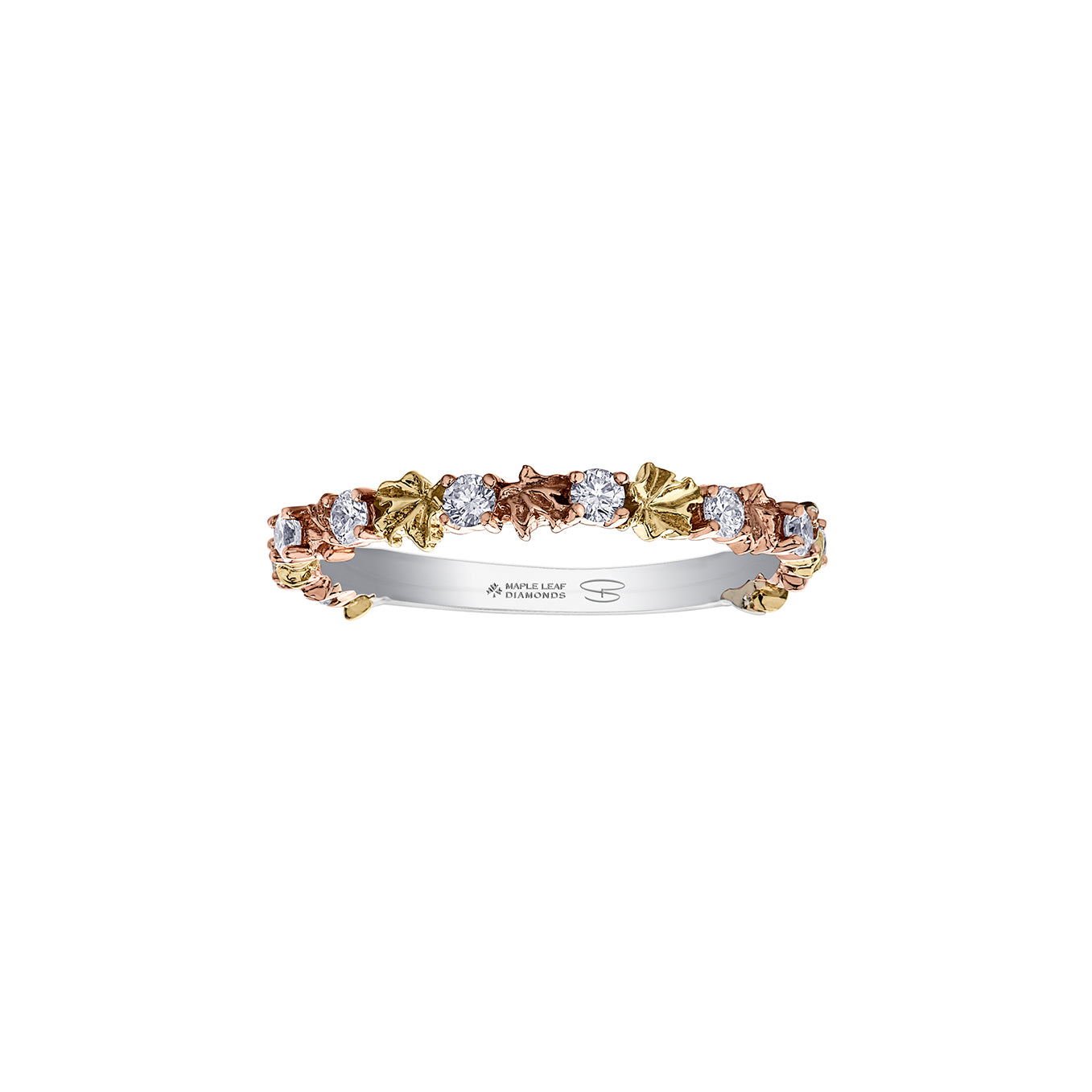 Crafted in 14KT Certified Canadian Gold, this ring features tricolour maple leafs alternating with round brilliant-cut Canadian diamonds.