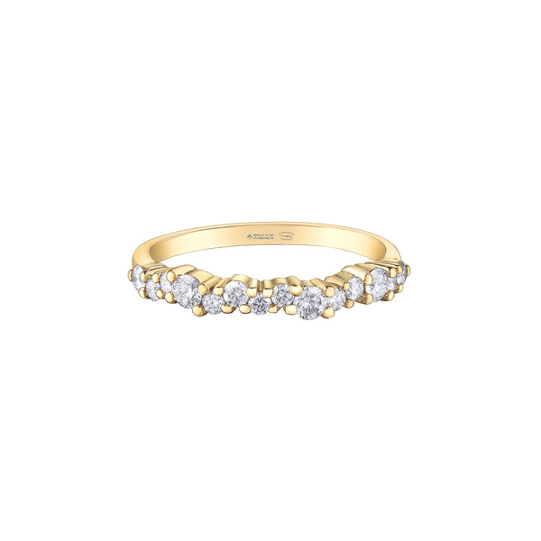 Crafted in yellow 14KT Canadian Certified Gold, this ring features fourteen round brilliant cut Canadian diamonds