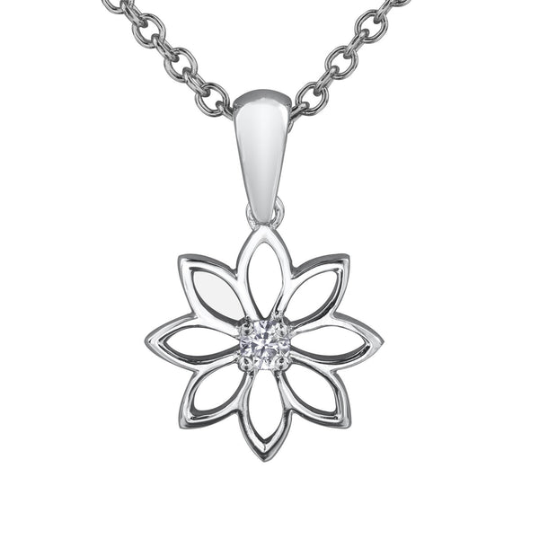 Crafted in 14KT Certified Canadian Gold, this necklace features a water lily pendant with a round brilliant-cut centre diamond. 